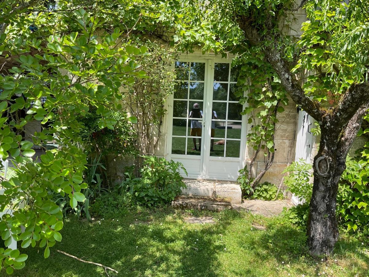 Villa Les Petits Vingnes Edon Esterno foto